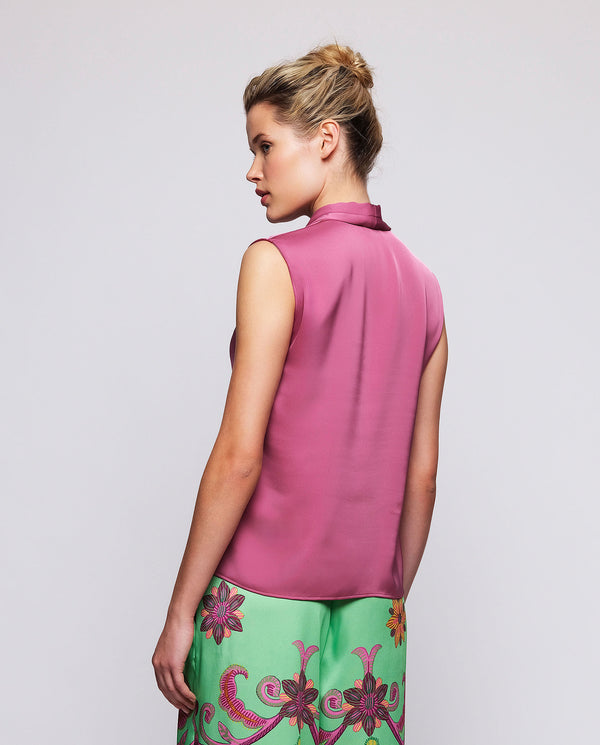 Grape sleeveless fluid top by MIRTO