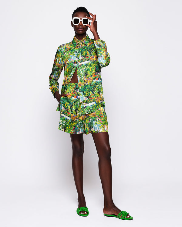 Green pictorial print shorts by MIRTO