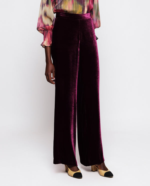 Burgundy velvet trousers by MIRTO