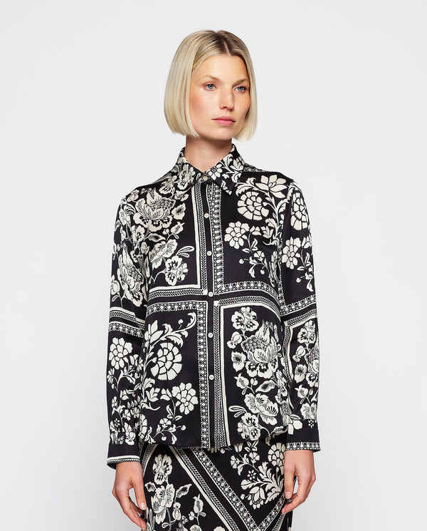 Black & white print fluid blouse by MIRTO