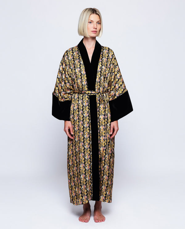 Paisley print black background kimono by MIRTO