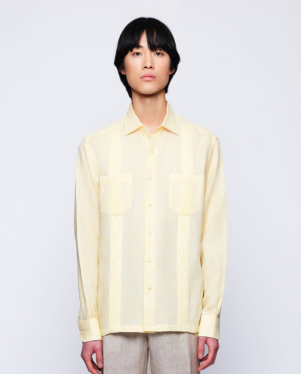 Yellow Guayamisa linen shirt with two pockets
