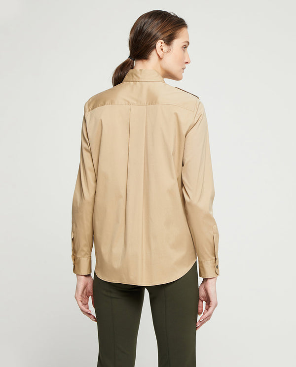 Beige shirt with pockets