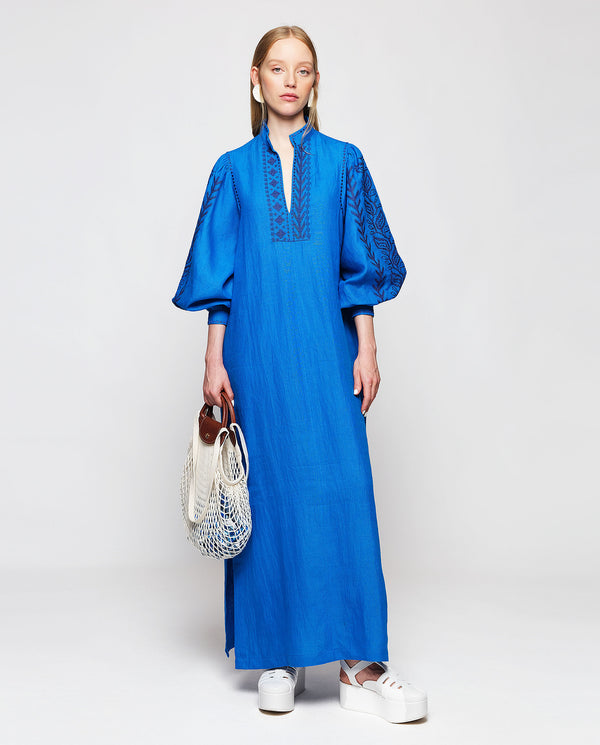 Blue embroidered linen kaftan by MIRTO